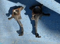 2007-2013-toyota-tundra-front-spindles