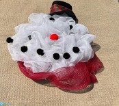 snowman-wreath-with-lights