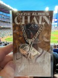 ozzie albies chain