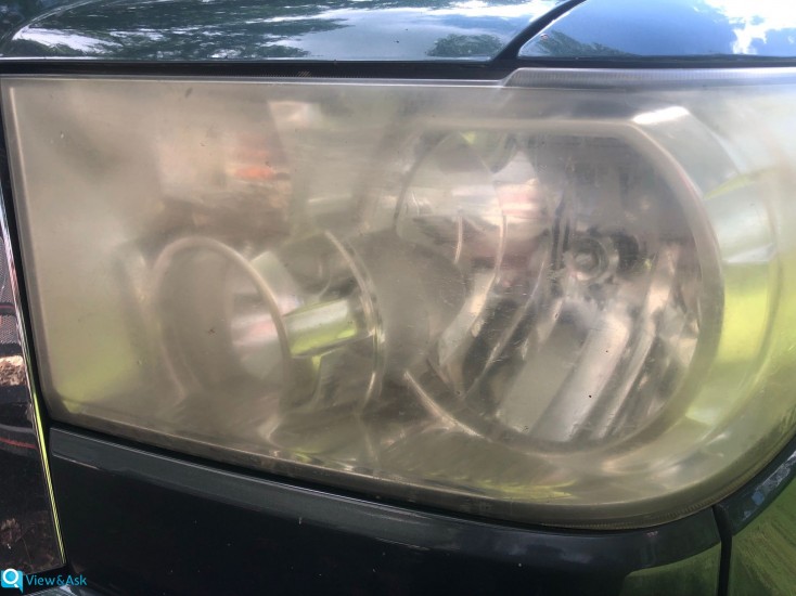 2007-2013-toyota-tundra-headlights